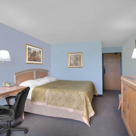 Super 8 By Wyndham Augusta Hotel Eksteriør billede