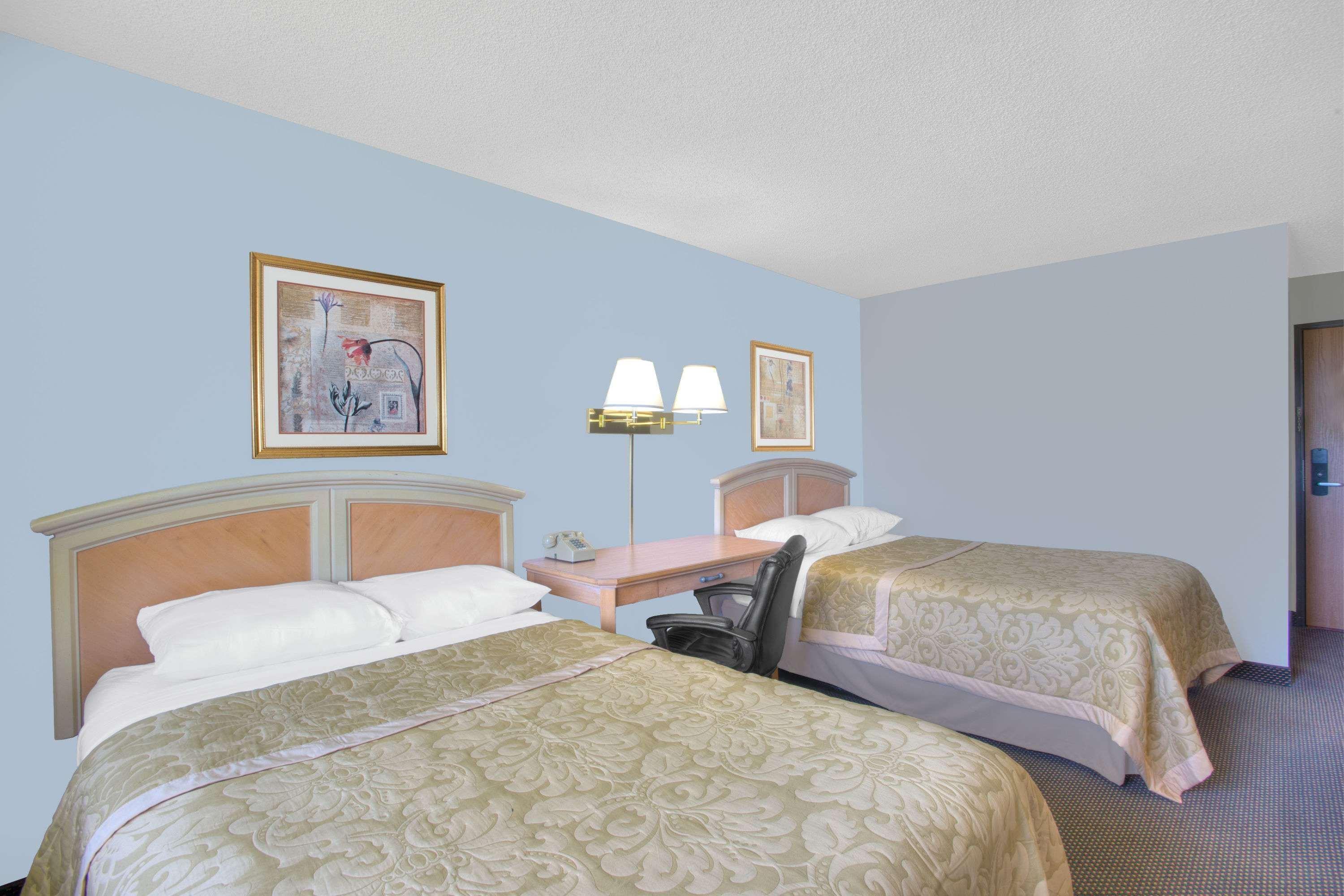 Super 8 By Wyndham Augusta Hotel Eksteriør billede
