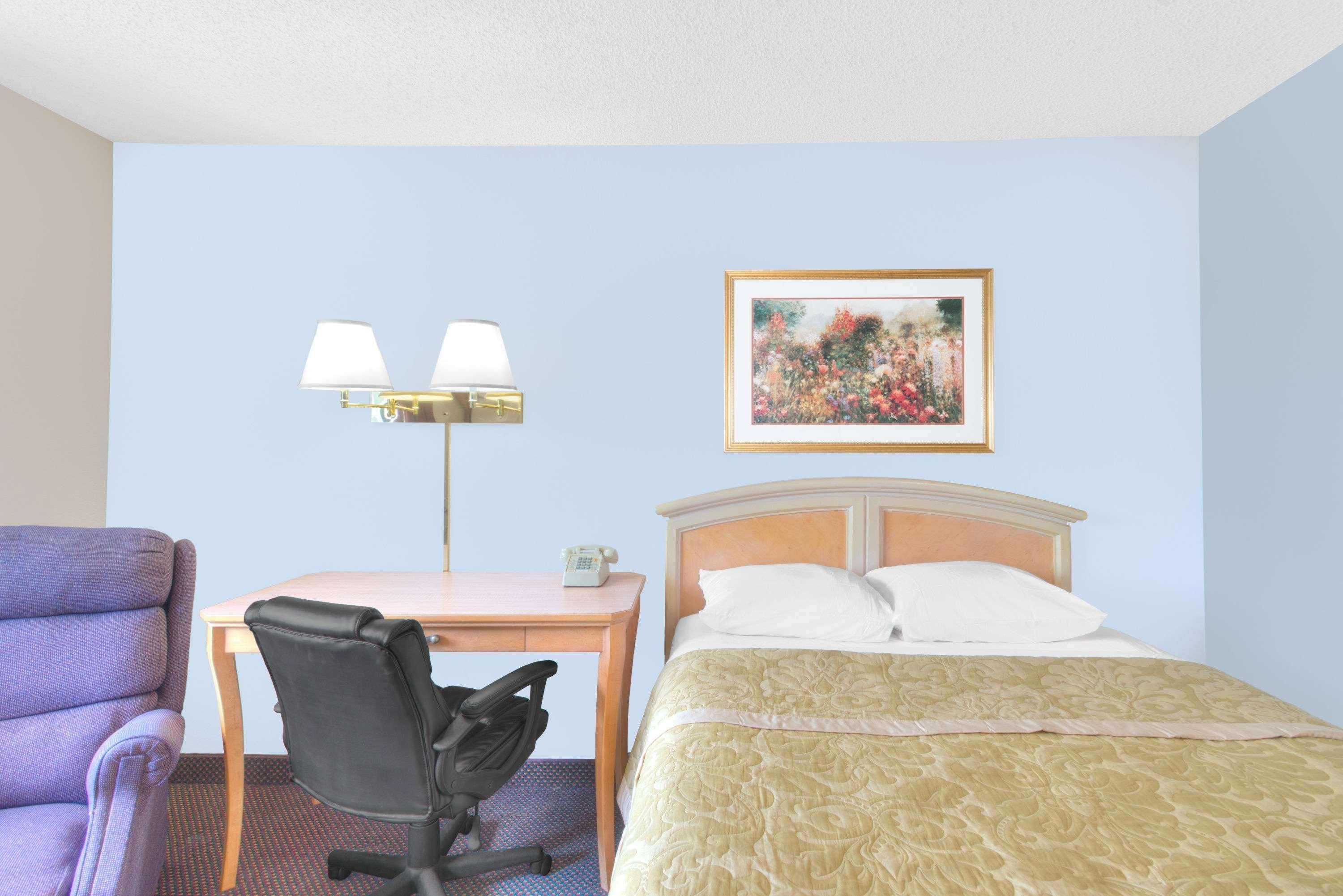 Super 8 By Wyndham Augusta Hotel Eksteriør billede
